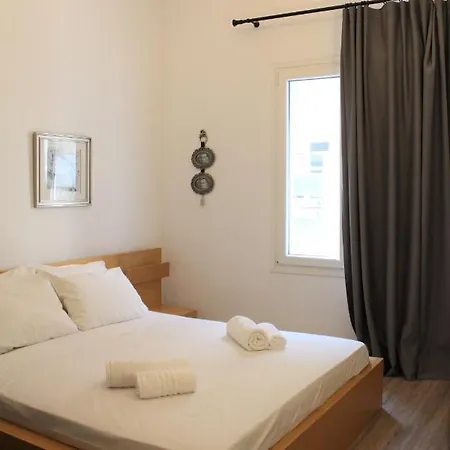 Theane Blue Apartment *